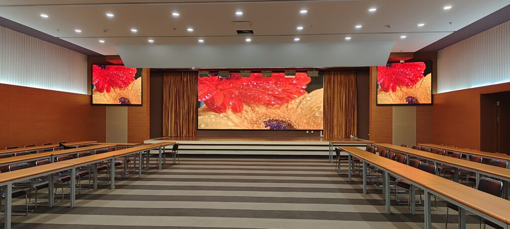 Dalian Medical University: Multi-Screen Grand Auditorium Audio-Visual Upgrade